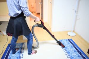 高齢者の家事を家族だけで支えるのが難しいときの選択肢｜無理をしないための生活支援
